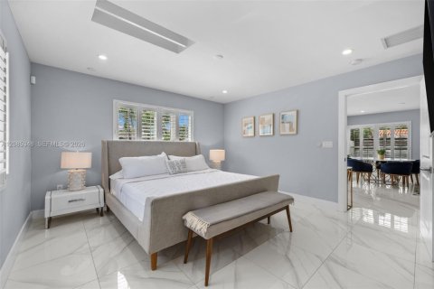 Villa ou maison à vendre à Hollywood, Floride: 3 chambres, 159.88 m2 № 2394729 - photo 18
