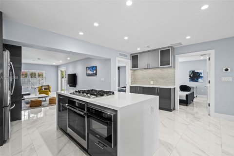 Villa ou maison à vendre à Hollywood, Floride: 3 chambres, 159.88 m2 № 2394729 - photo 11
