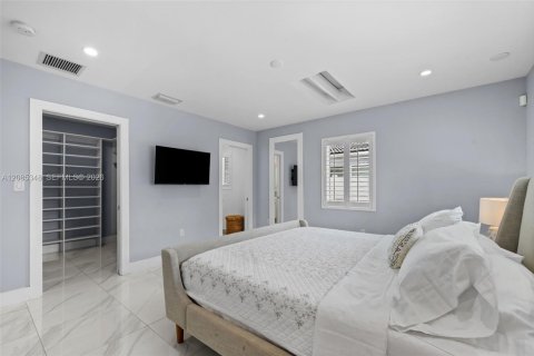 Villa ou maison à vendre à Hollywood, Floride: 3 chambres, 159.88 m2 № 2394729 - photo 19