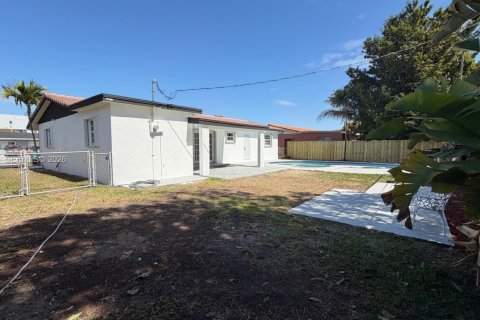 Casa en venta en Miami, Florida, 3 dormitorios, 126.72 m2 № 2028450 - foto 29