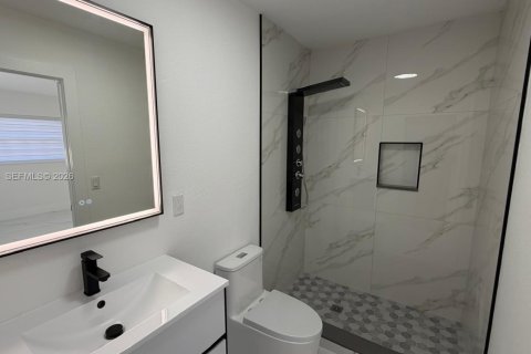 Casa en venta en Miami, Florida, 3 dormitorios, 126.72 m2 № 2028450 - foto 7