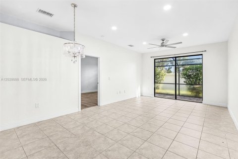 Casa en venta en Naples, Florida, 3 dormitorios, 117.8 m2 № 2154139 - foto 10