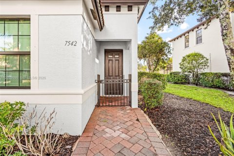 Casa en venta en Naples, Florida, 3 dormitorios, 117.8 m2 № 2154139 - foto 2