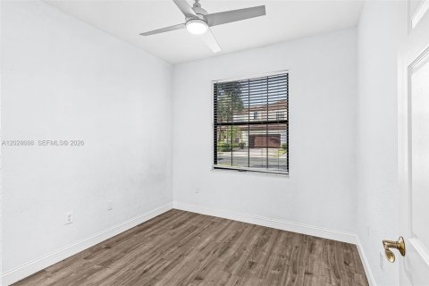 Casa en venta en Naples, Florida, 3 dormitorios, 117.8 m2 № 2154139 - foto 17