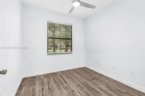Casa en venta en Naples, Florida, 3 dormitorios, 117.8 m2 № 2154139 - foto 16