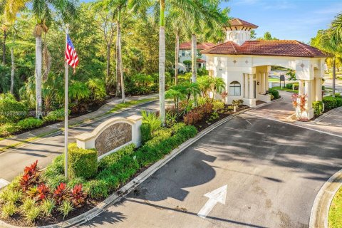Villa ou maison à Naples, Floride 3 chambres, 117.8 m2 № 2154139