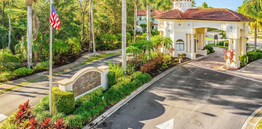 Casa en Naples, Florida 3 dormitorios, 117.8 m2 № 2154139