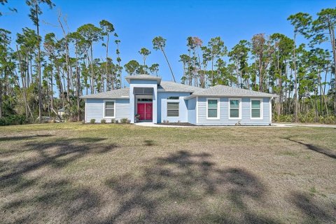 Villa ou maison à North Port, Floride 4 chambres, 217.02 m2 № 2130254