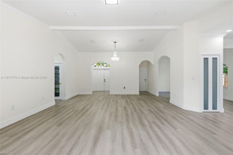 Купить виллу или дом в Майами, Флорида 4 спальни, 184.69м2, № 1973904 - фото 26