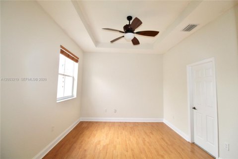 Condo in Miramar, Florida, 3 bedrooms  № 2068682 - photo 11