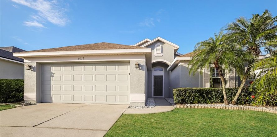 Casa en Orlando, Florida 3 dormitorios, 137.5 m2 № 1850079