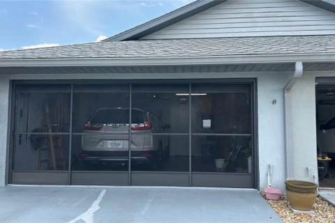 Duplex in Avon Park, Florida 2 bedrooms, 125.88 sq.m. № 1750895 - photo 6