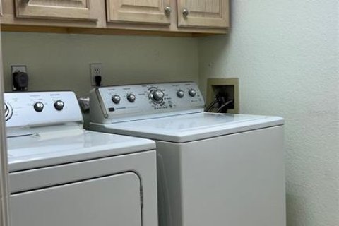 Duplex in Avon Park, Florida 2 bedrooms, 125.88 sq.m. № 1750895 - photo 14
