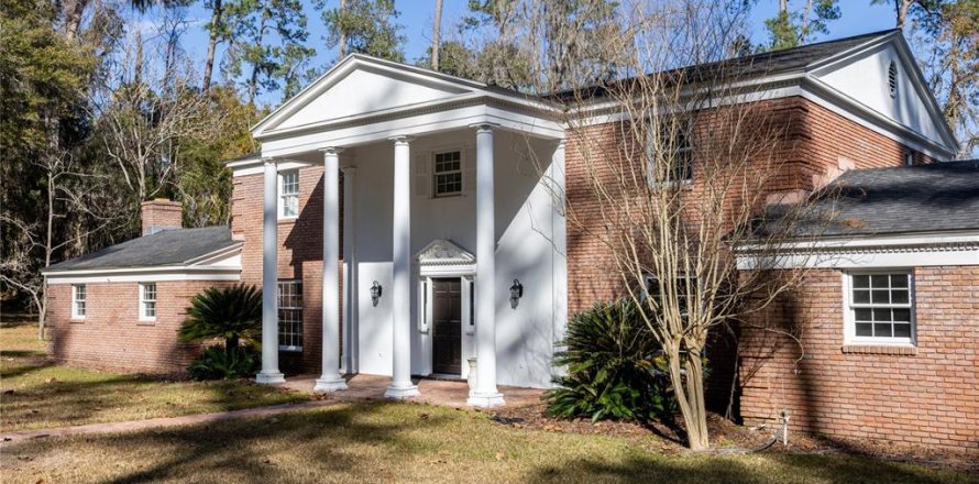 Casa en Gainesville, Florida 5 dormitorios, 425.4 m2 № 1546578