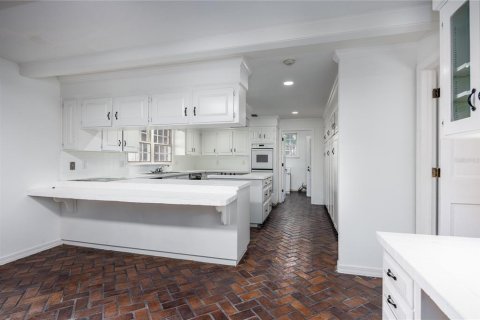 Casa en venta en Gainesville, Florida, 5 dormitorios, 425.4 m2 № 1546578 - foto 18