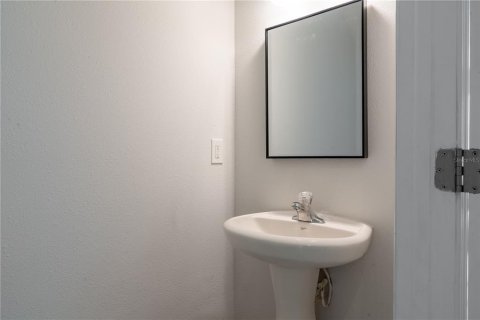 Adosado en alquiler en Pinellas Park, Florida, 3 dormitorios, 139.35 m2 № 1904057 - foto 7