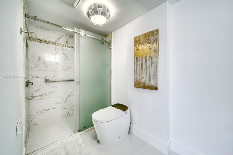 Condominio en alquiler en Miami Beach, Florida, 2 dormitorios, 110.55 m2 № 1825724 - foto 20