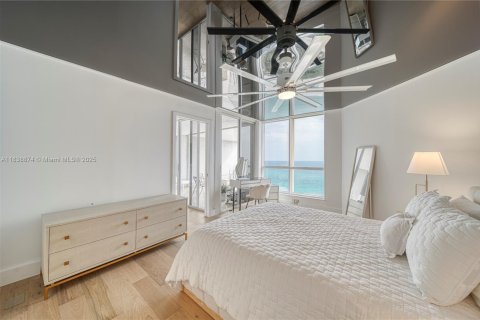 Condominio en alquiler en Miami Beach, Florida, 2 dormitorios, 110.55 m2 № 1825724 - foto 17