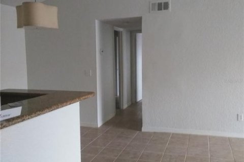 Condo in Orlando, Florida, 2 bedrooms № 2209947 - photo 9
