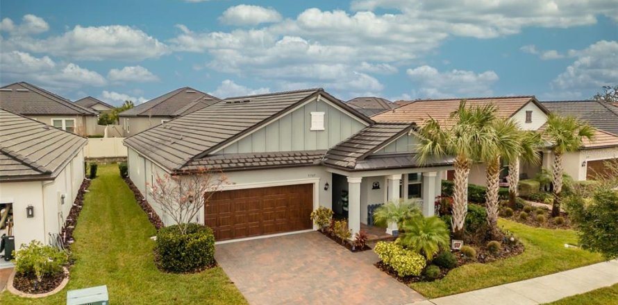 Casa en San Antonio, Florida 2 dormitorios, 182.83 m2 № 1915530