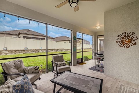 Casa en venta en San Antonio, Florida, 2 dormitorios, 182.83 m2 № 1915530 - foto 3