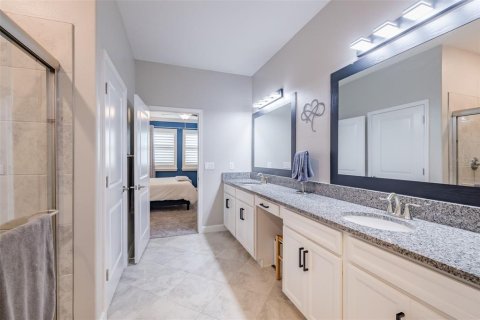 Casa en venta en San Antonio, Florida, 2 dormitorios, 182.83 m2 № 1915530 - foto 18