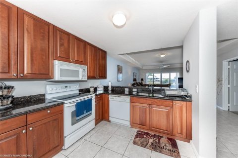 Condominio en alquiler en Punta Gorda, Florida, 2 dormitorios, 128.3 m2 № 1243601 - foto 18