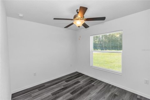 Villa ou maison à vendre à Ocklawaha, Floride: 3 chambres, 122.54 m2 № 1915760 - photo 8