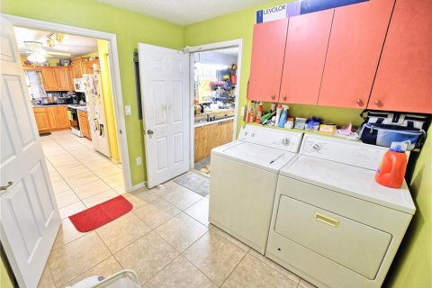 House in Salt Springs, Florida 3 bedrooms, 258.27 sq.m. № 1578973 - photo 8