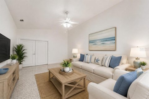 House in Palm Harbor, Florida 2 bedrooms, 79.9 sq.m. № 2230863 - photo 9
