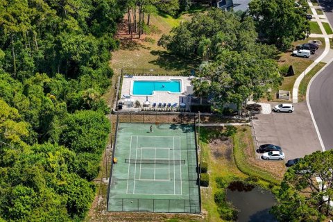 House in Palm Harbor, Florida 2 bedrooms, 79.9 sq.m. № 2230863 - photo 5