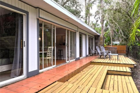 House in Lutz, Florida 3 bedrooms, 128.76 sq.m. № 2324534