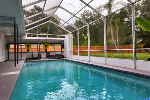 House in Lutz, Florida 3 bedrooms, 128.76 sq.m. № 2324534 - photo 5