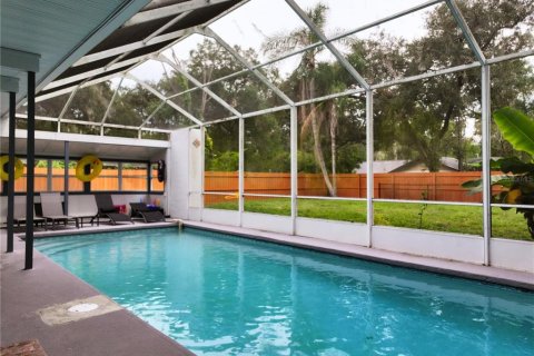 House in Lutz, Florida 3 bedrooms, 128.76 sq.m. № 2324534 - photo 6