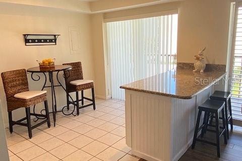 Condominio en alquiler en Clearwater, Florida, 3 dormitorios, 124.95 m2 № 1797212 - foto 6