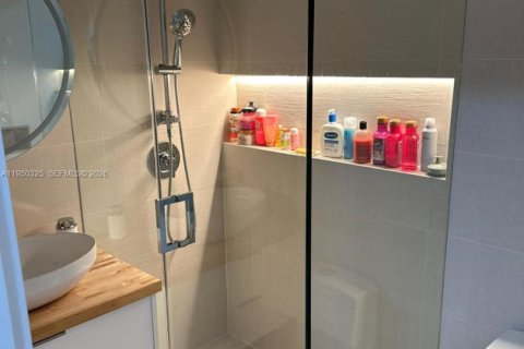 Купить таунхаус в Дорал, Флорида 4 спальни, 175.96м2, № 2008662 - фото 6