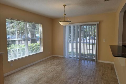 Touwnhouse à louer à Valrico, Floride: 3 chambres, 130.81 m2 № 2431111 - photo 6