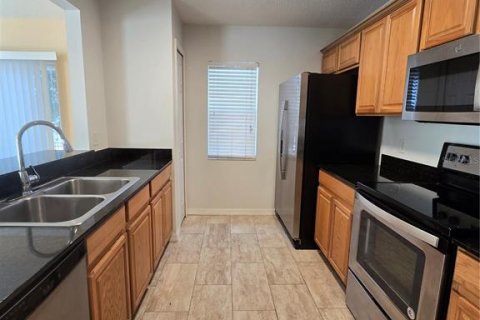 Touwnhouse à louer à Valrico, Floride: 3 chambres, 130.81 m2 № 2431111 - photo 3