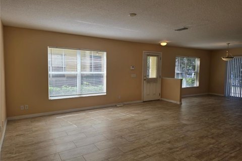 Touwnhouse à louer à Valrico, Floride: 3 chambres, 130.81 m2 № 2431111 - photo 8
