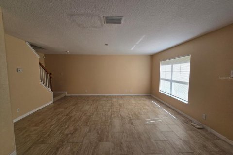 Touwnhouse à louer à Valrico, Floride: 3 chambres, 130.81 m2 № 2431111 - photo 7