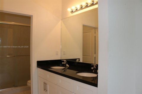 Adosado en alquiler en Homestead, Florida, 3 dormitorios, 130.81 m2 № 1932976 - foto 19