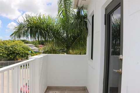 Adosado en alquiler en Homestead, Florida, 3 dormitorios, 130.81 m2 № 1932976 - foto 20