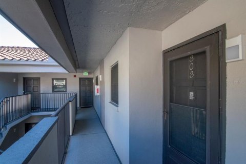 Condominio en venta en Clearwater, Florida, 2 dormitorios, 103.12 m2 № 2101351 - foto 15