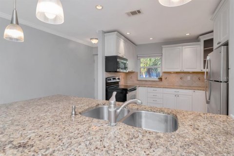 Condominio en venta en Clearwater, Florida, 2 dormitorios, 103.12 m2 № 2101351 - foto 22