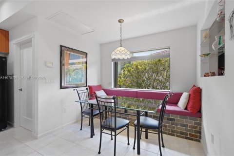 Villa ou maison à vendre à Boynton Beach, Floride: 3 chambres, 217.48 m2 № 2040482 - photo 16