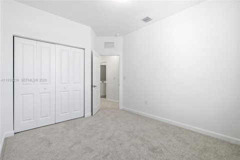 Touwnhouse à louer à Homestead, Floride: 3 chambres № 1995960 - photo 12