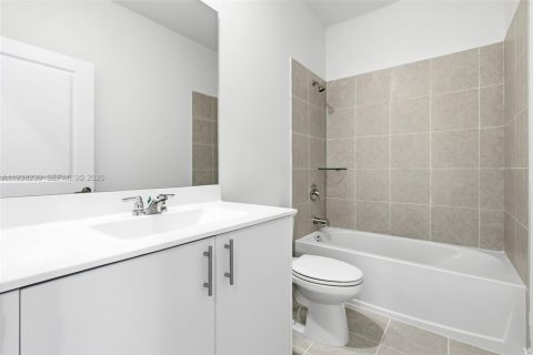 Touwnhouse à louer à Homestead, Floride: 3 chambres № 1995960 - photo 7