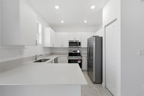 Touwnhouse à louer à Homestead, Floride: 3 chambres № 1995960 - photo 29