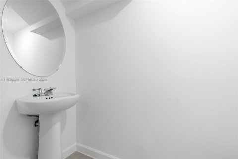 Touwnhouse à louer à Homestead, Floride: 3 chambres № 1995960 - photo 18