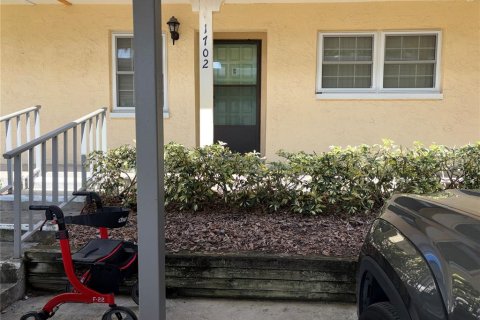 Casa en Clearwater, Florida 2 dormitorios, 86.86 m2 № 2387710